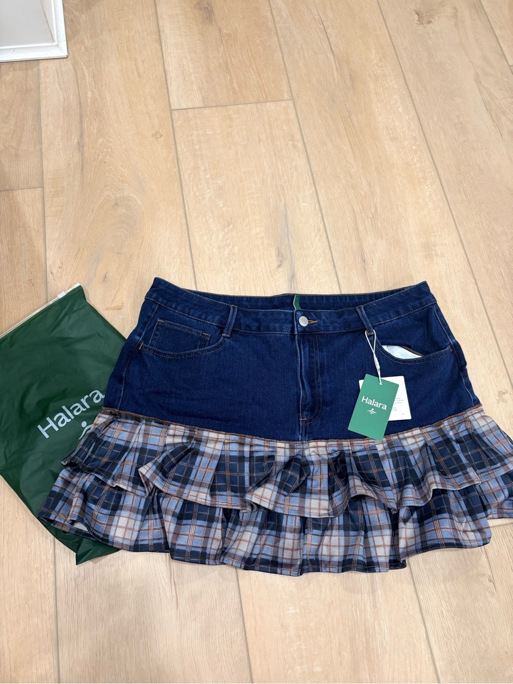 HALARA Dark Blue Denim Mini Skirt with Plaid Ruffle Hem